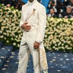 Late 20’s man with poor fashion sense rates sports fits at Met Gala