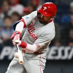 Kyle Schwarber extends on-base streak to 46 games in win