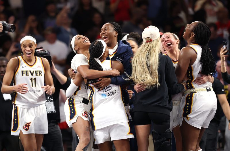 Fever shock Dream, advance to WNBA semifinals: Game 3 highlights
