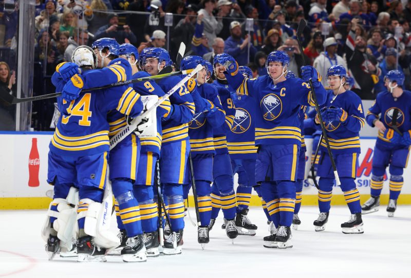 NHL power rankings: Sabres surge after GM change